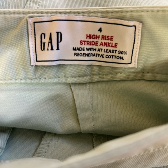 GAP Women's High Rise Stride Ankle Pant - Picture 3 of 3